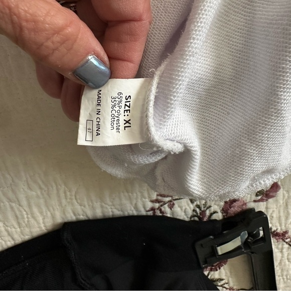 Howdy patch graphic sweatshirt - Picture 4 of 7